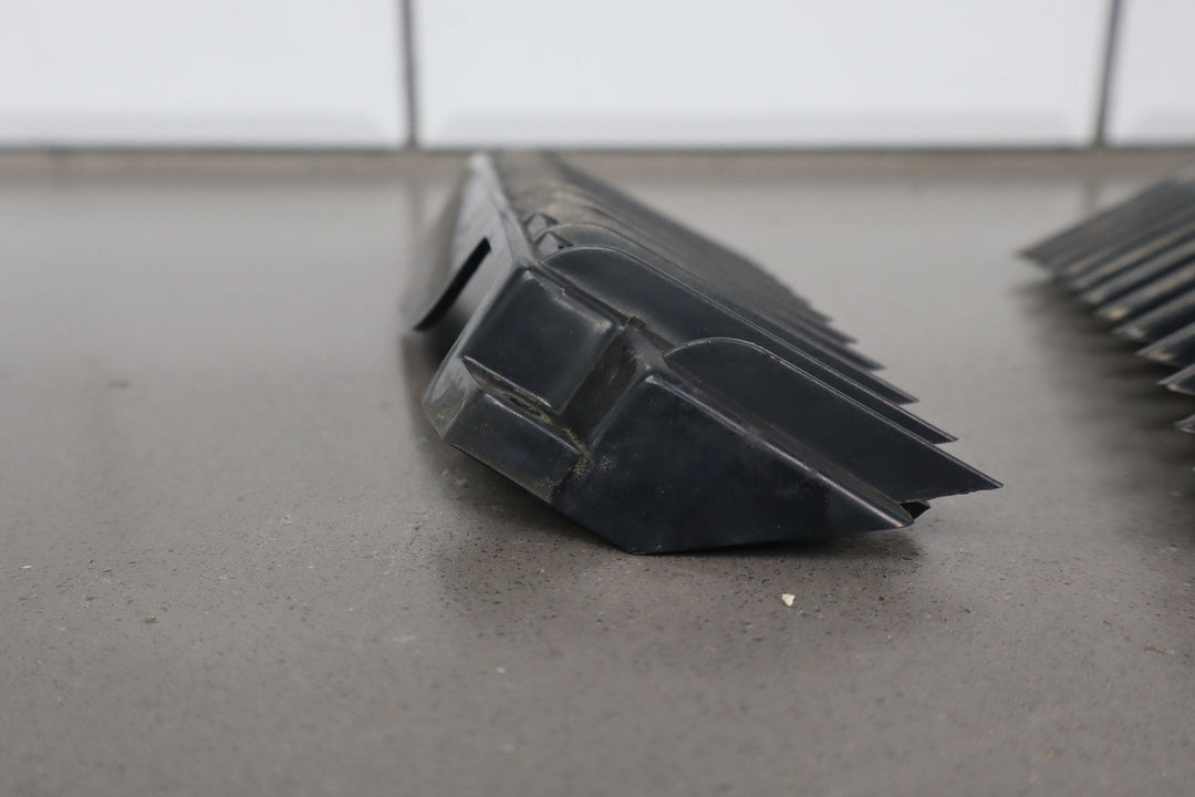 88 - 98 Chevy C/K Truck OBS GMT400 Cowl Vent Panel End Caps Pair Left/Right