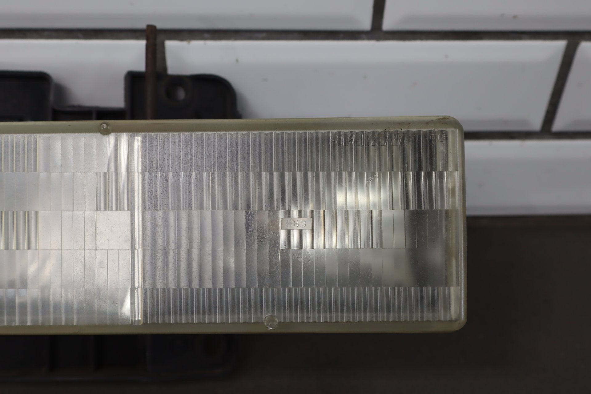 88-98 Chevy C/K Truck SUV GMT400 OEM Headlights Pair Left/ Right
