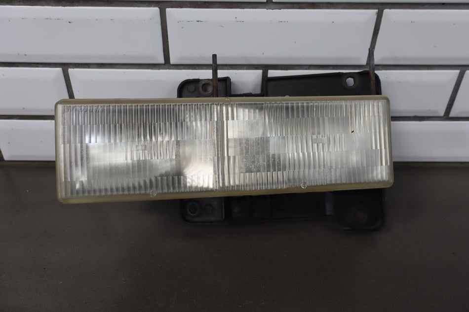 88-98 Chevy C/K Truck SUV GMT400 OEM Headlights Pair Left/ Right