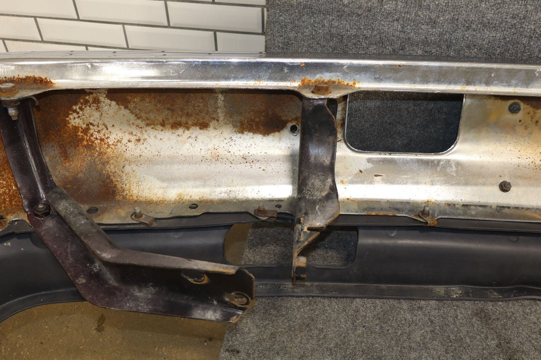 88 - 98 Chevy GMC C/K Truck Diesel Chrome Front Bumper Assembly OEM GMT400