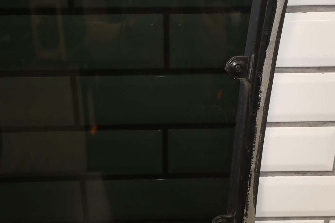 88 - 98 Chevy GMC GMT400 Extended Cab Left LH Rear Quarter Glass / Window