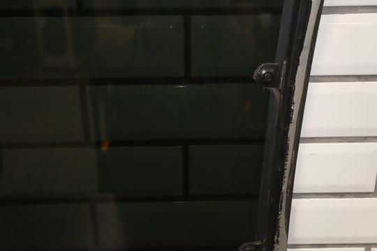 88 - 98 Chevy GMC GMT400 Extended Cab Left LH Rear Quarter Glass / Window