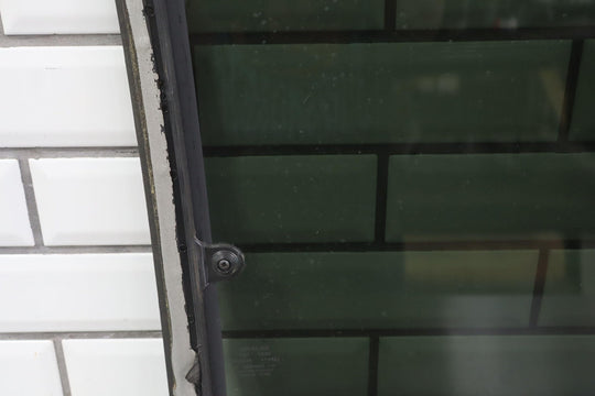 88 - 98 Chevy GMC GMT400 Extended Cab Right RH Rear Quarter Glass / Window