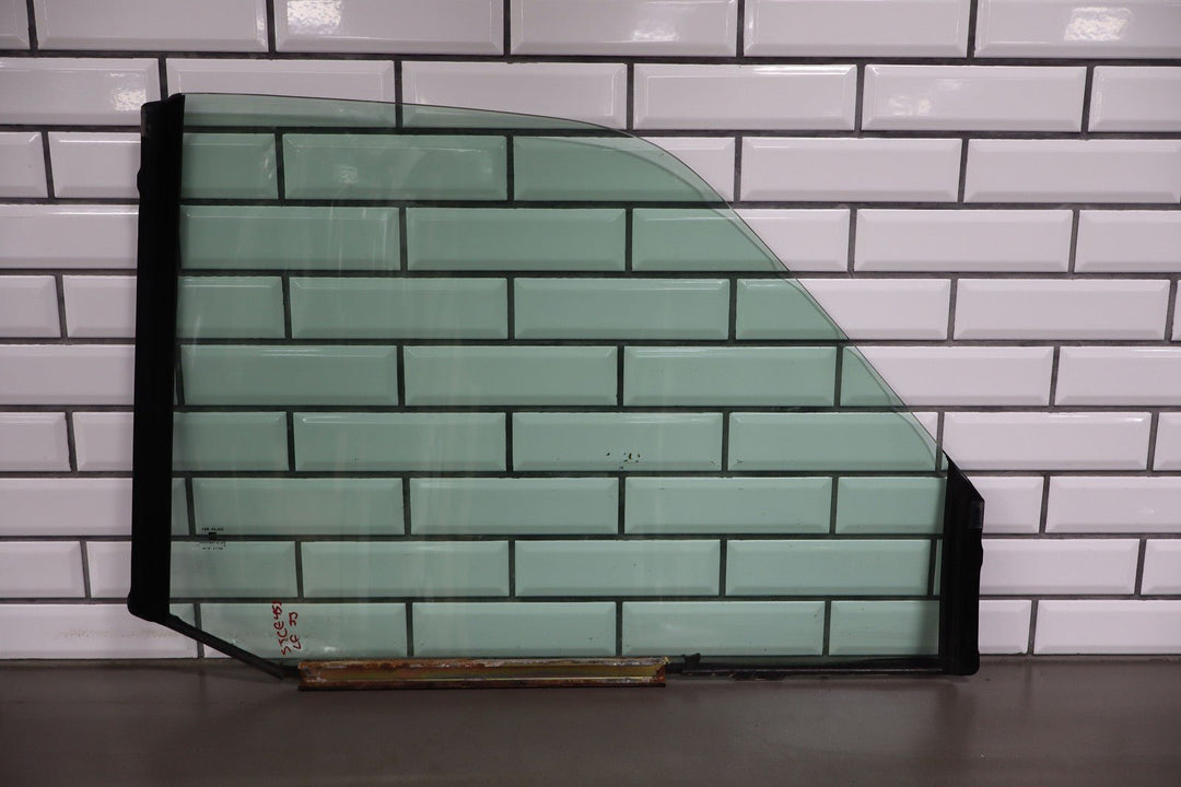 88 - 98 Chevy GMC Truck C/K OBS Driver Left Front Door Glass/Window OEM