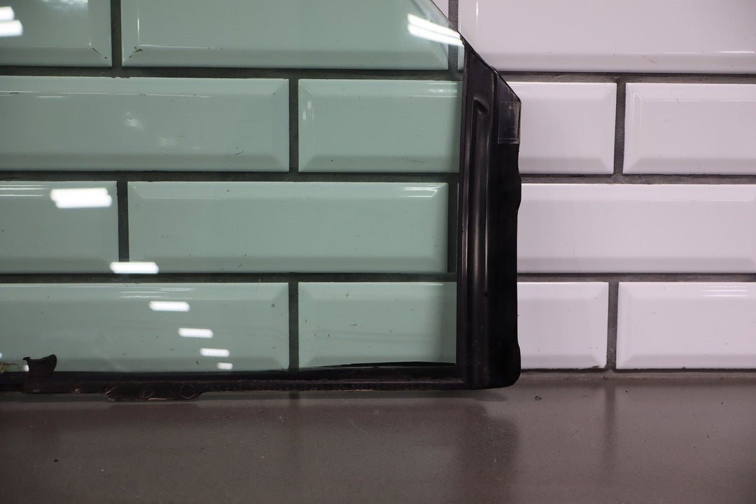 88 - 98 Chevy GMC Truck C/K OBS Driver Left Front Door Glass/Window OEM