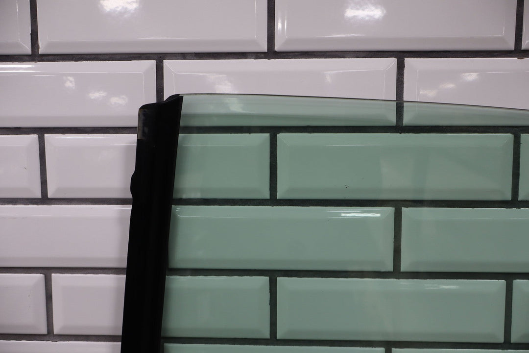 88 - 98 Chevy GMC Truck C/K OBS Driver Left Front Door Glass/Window OEM