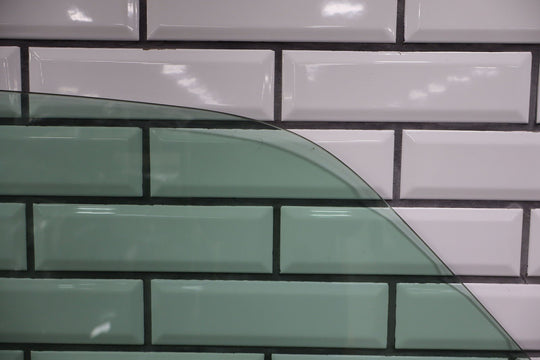 88 - 98 Chevy GMC Truck C/K OBS Driver Left Front Door Glass/Window OEM