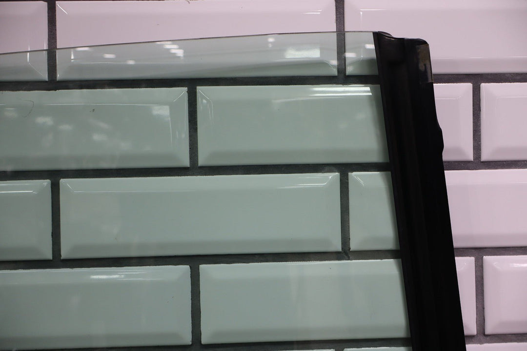 88 - 98 Chevy GMC Truck C/K OBS Passenger Right Front Door Glass/Window OEM