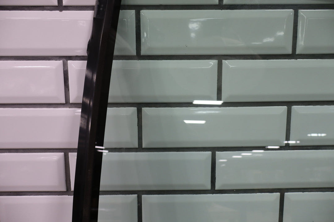 88 - 98 Chevy GMC Truck C/K OBS Passenger Right Front Door Glass/Window OEM