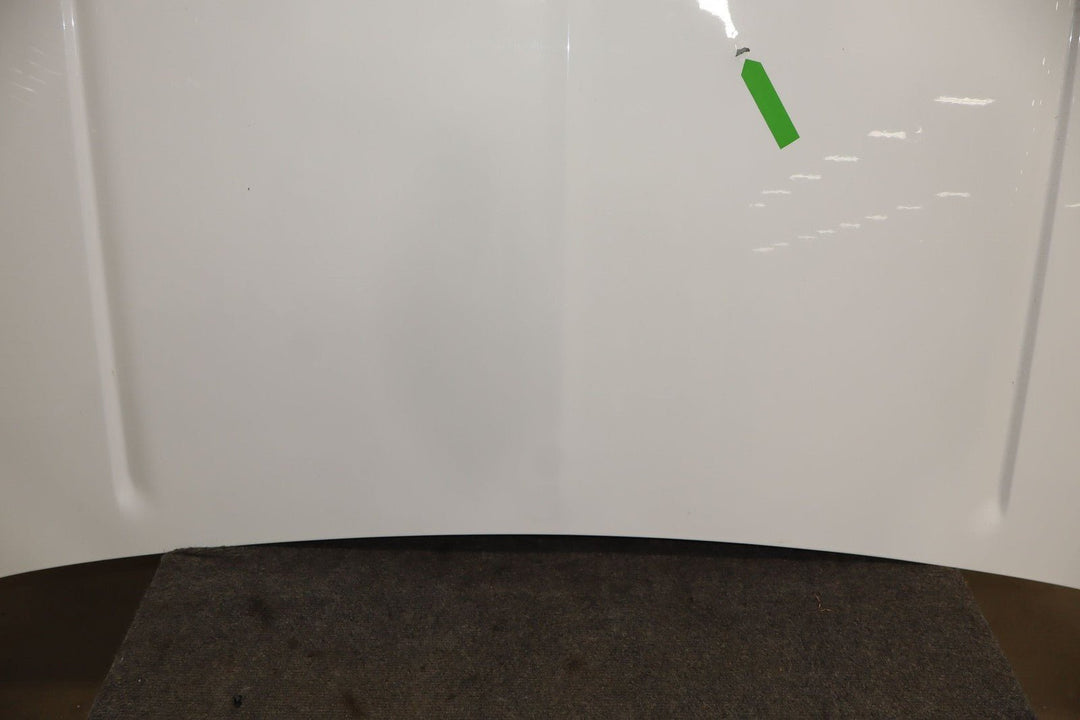 88 - 98 Chevy GMC Truck SUV GMT400 OEM Hood (Summit White 50U) Dents