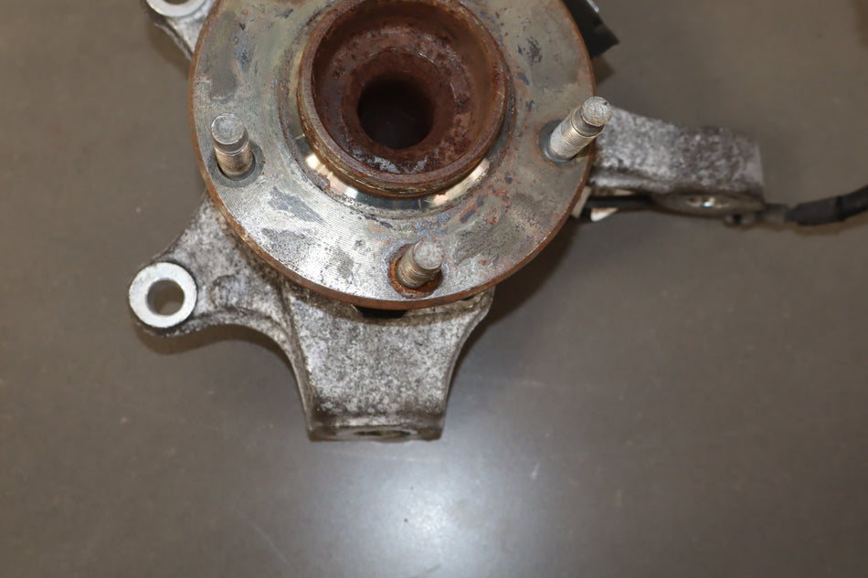 2005 Chevrolet Corvette Base Right Front Suspension Knee 10356433