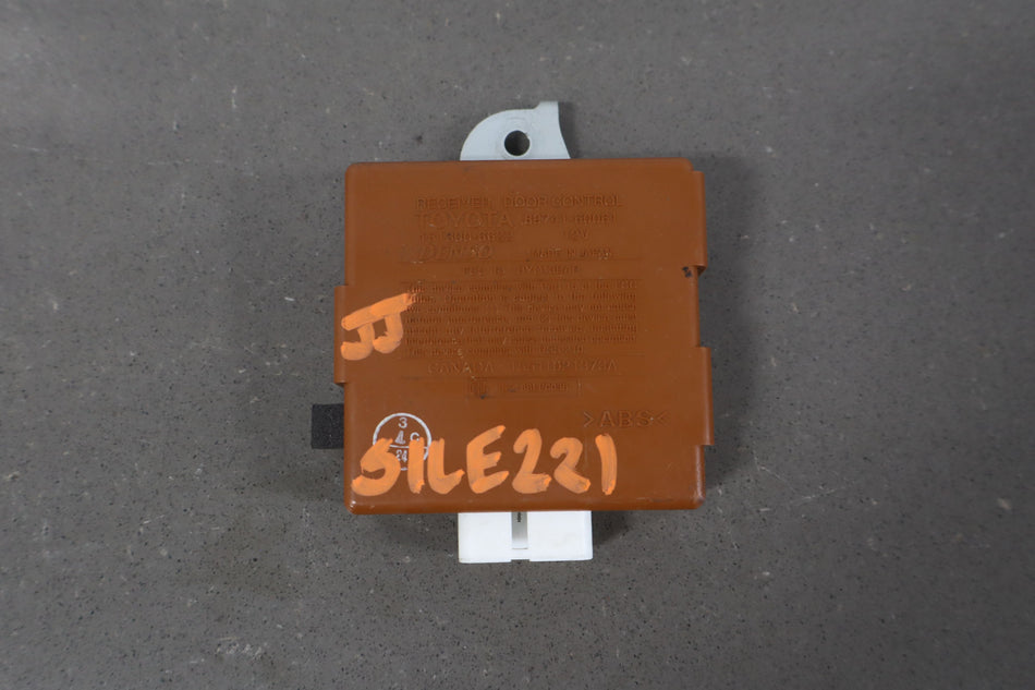 2001 Lexus LX470- Chassis Control Module