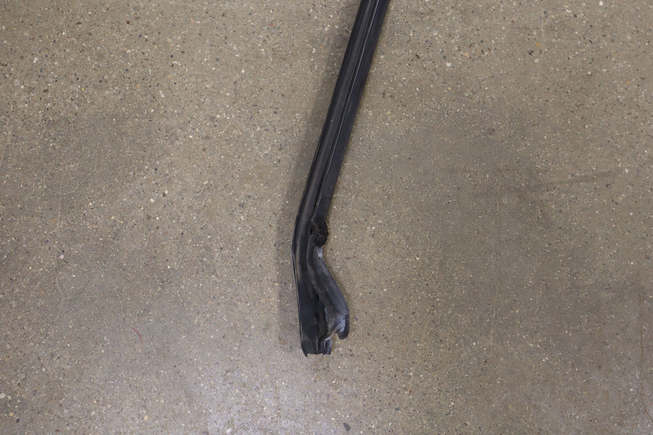 2006 Chevrolet Corvette C6- Windshield Weatherstrip Seal 20774936