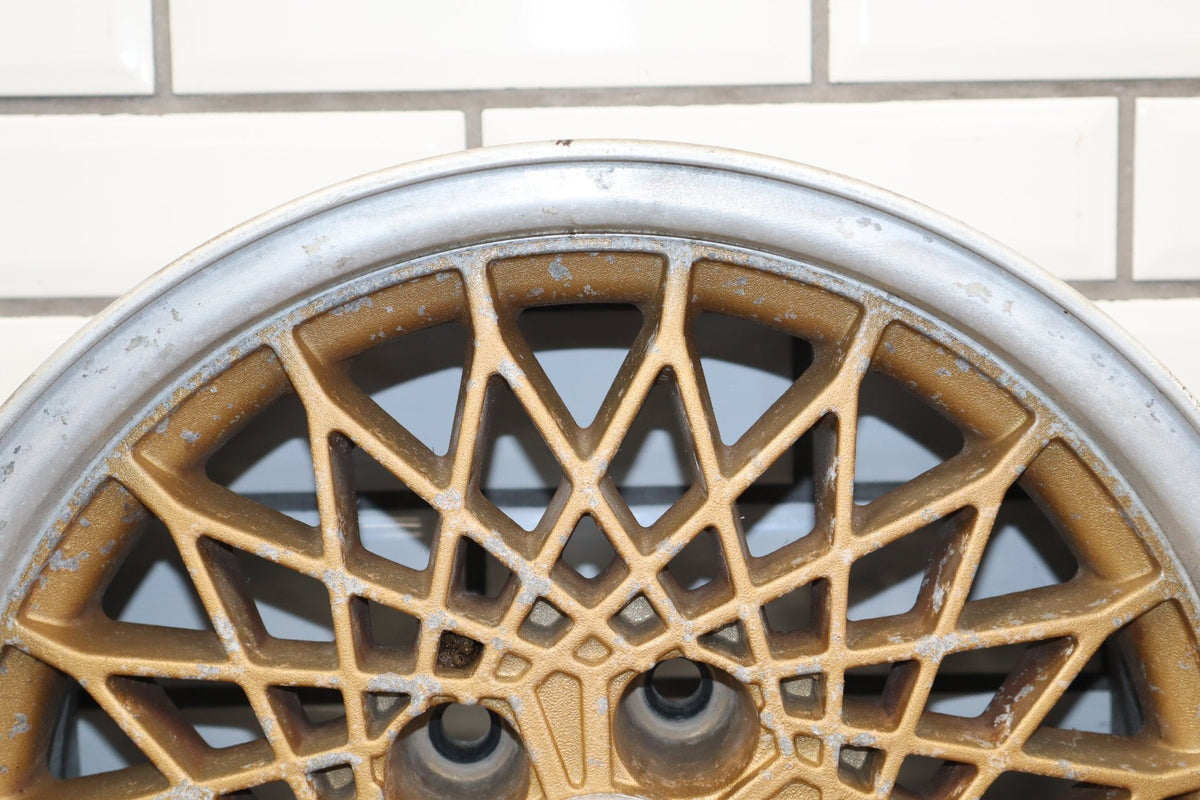 89-96 Pontiac Grand Prix 16x8 Mesh Alloy Wheel LH Front