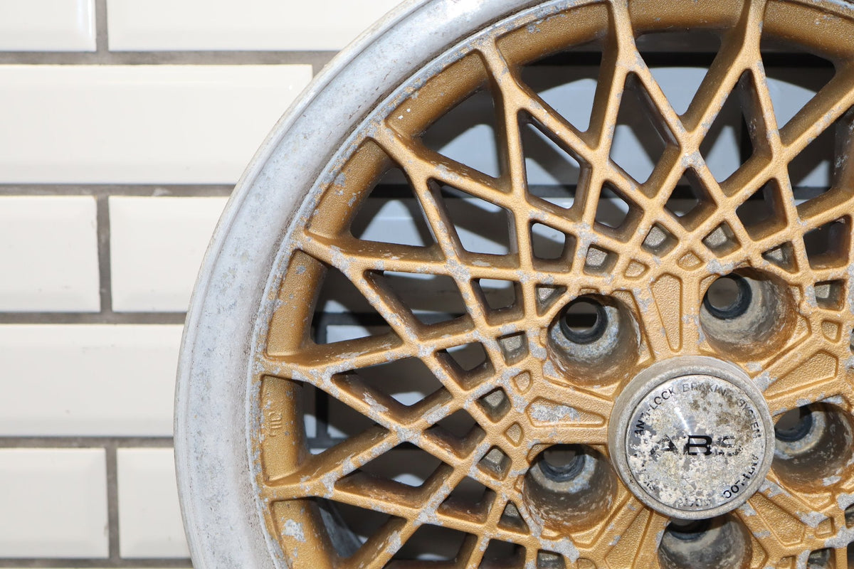 89-96 Pontiac Grand Prix 16x8 Mesh Alloy Wheel RH Rear