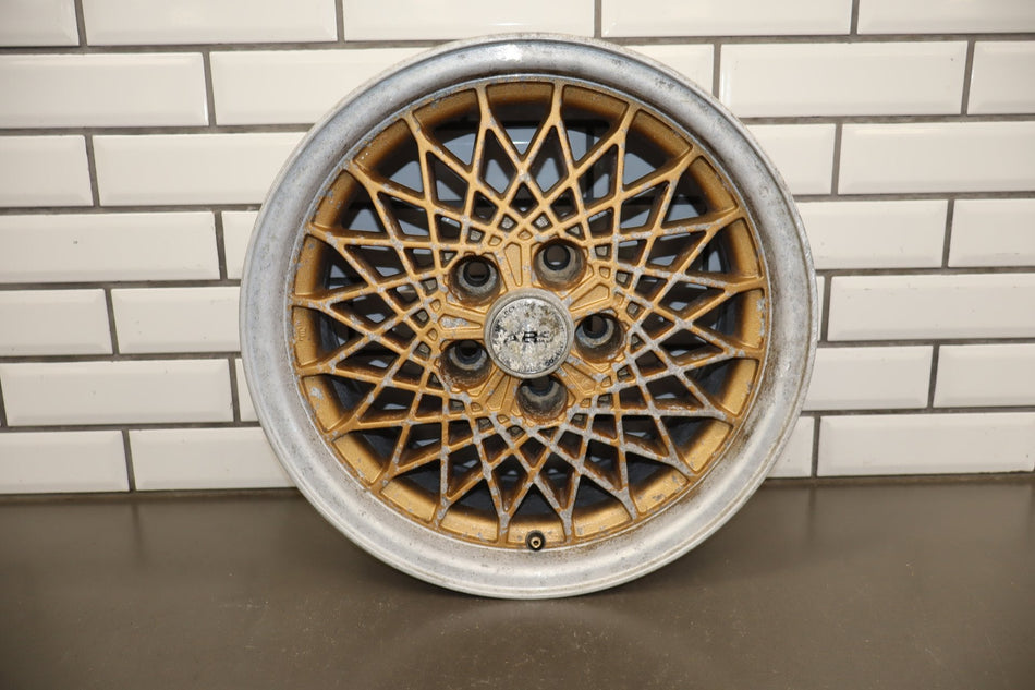 89-96 Pontiac Grand Prix 16x8 Mesh Alloy Wheel RH Rear