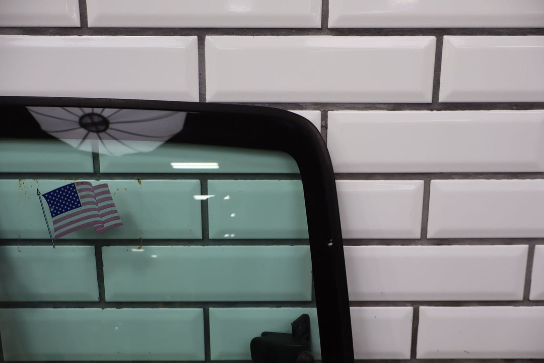 89 - 98 Chevy C/K Truck Extended Cab Left Rear Glass/Window Moveable OEM