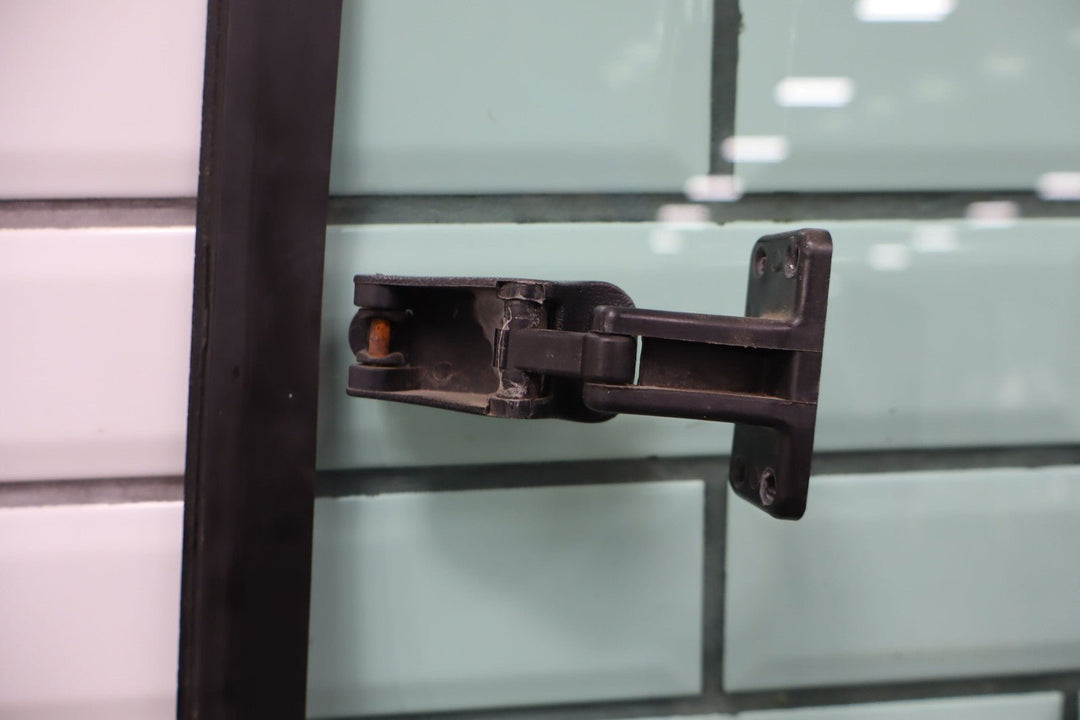 89 - 98 Chevy C/K Truck Extended Cab Left Rear Glass/Window Moveable OEM