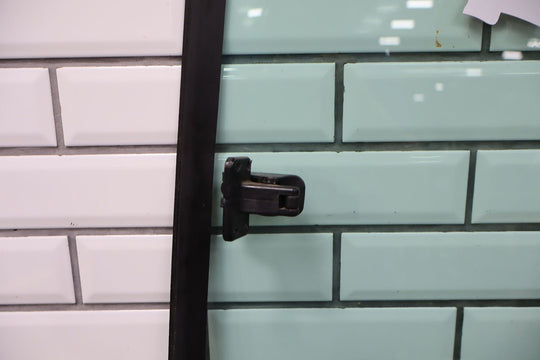 89 - 98 Chevy C/K Truck Extended Cab Left Rear Glass/Window Moveable OEM