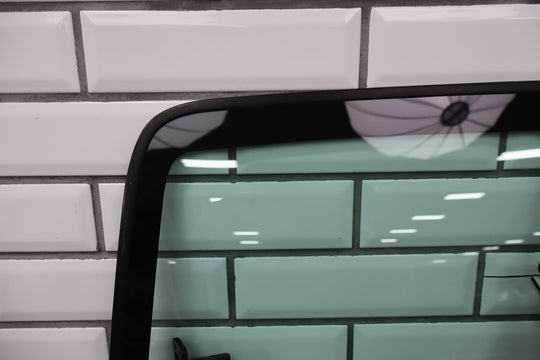 89 - 98 Chevy C/K Truck Extended Cab Right Rear Glass/Window Moveable OEM