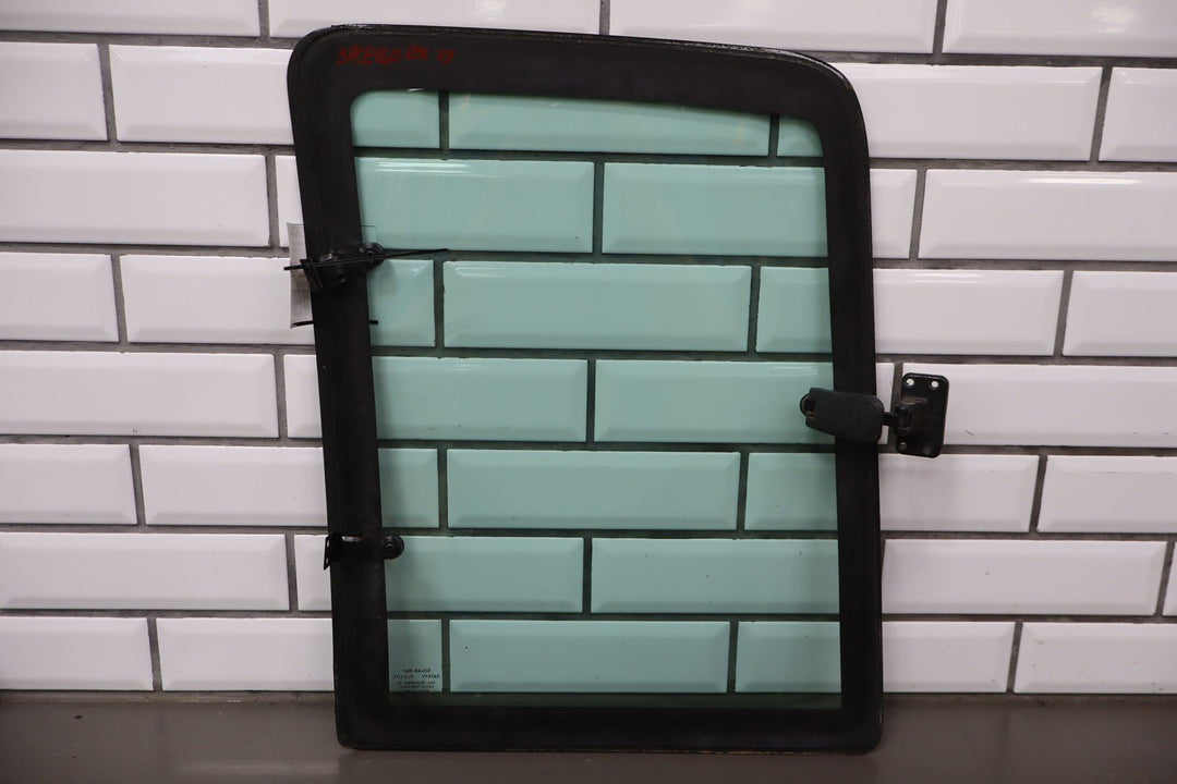 89 - 98 Chevy C/K Truck Extended Cab Right Rear Glass/Window Moveable OEM
