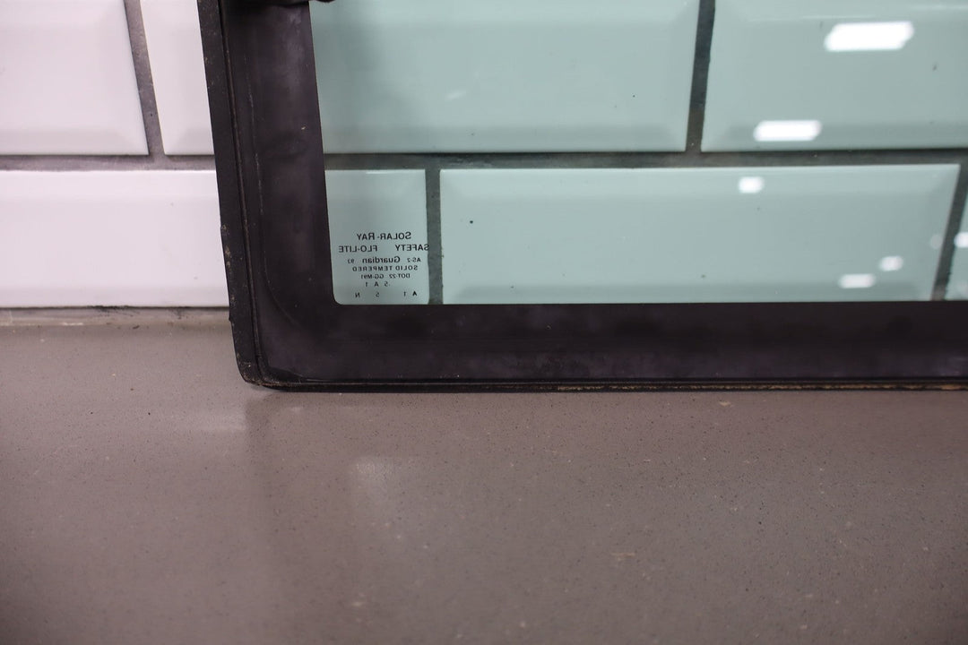 89 - 98 Chevy C/K Truck Extended Cab Right Rear Glass/Window Moveable OEM