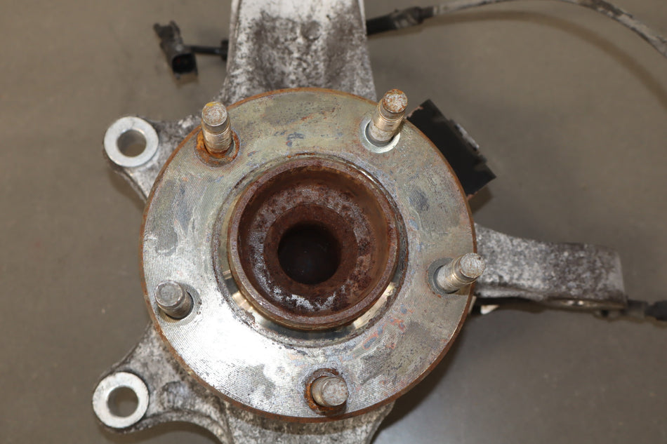 2005 Chevrolet Corvette Base Right Front Suspension Knee 10356433