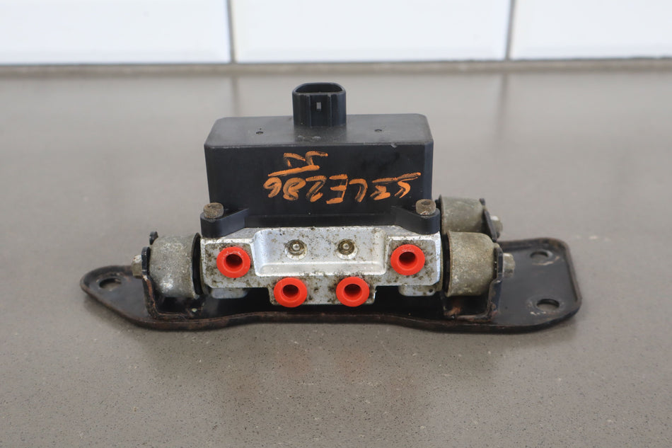 2003 Lexus LX470- Misc Suspension Parts