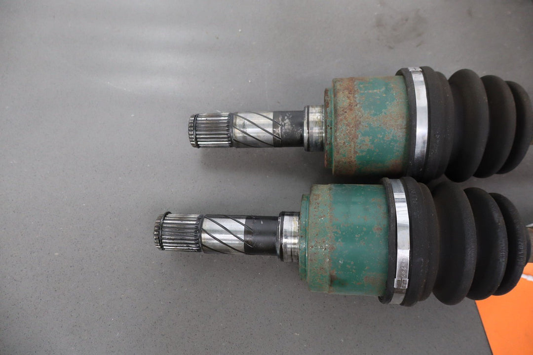 90 - 05 Mazda Miata Turbo 6 - Spd Manual Trans Locking Rear Carrier 3.91 & Axles