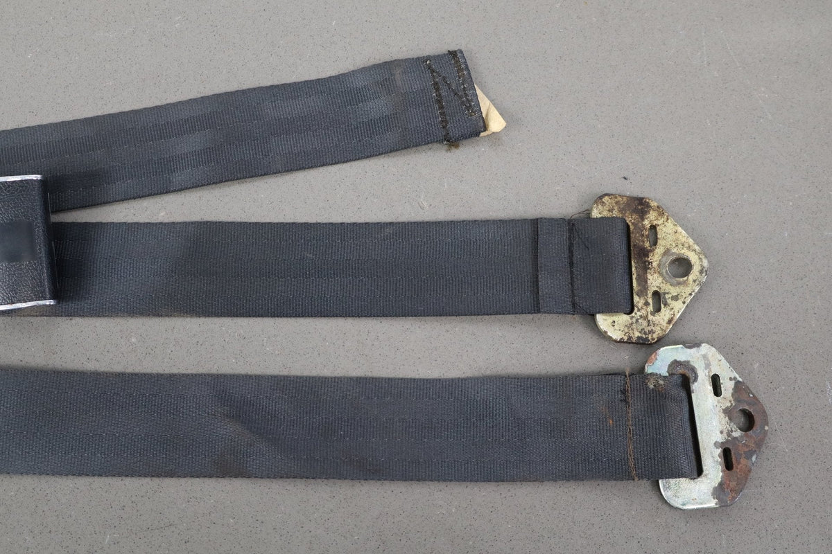90-93 Ford Mustang (Fox) Conv Seat Belt Set Front Rear