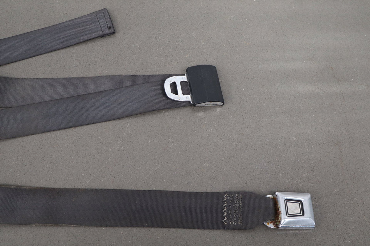 90-93 Ford Mustang (Fox) Conv Seat Belt Set Front Rear