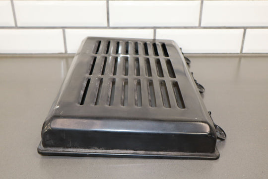 90 - 96 C4 Corvette 5.7L Air Cleaner Intake Tube - Lid - Tie Downs ONLY *See Photo