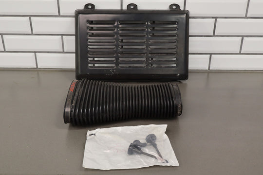 90 - 96 C4 Corvette 5.7L Air Cleaner Intake Tube - Lid - Tie Downs ONLY *See Photo