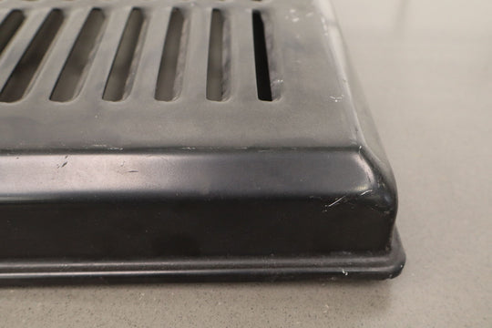 90 - 96 C4 Corvette 5.7L Air Cleaner Intake Tube - Lid - Tie Downs ONLY *See Photo