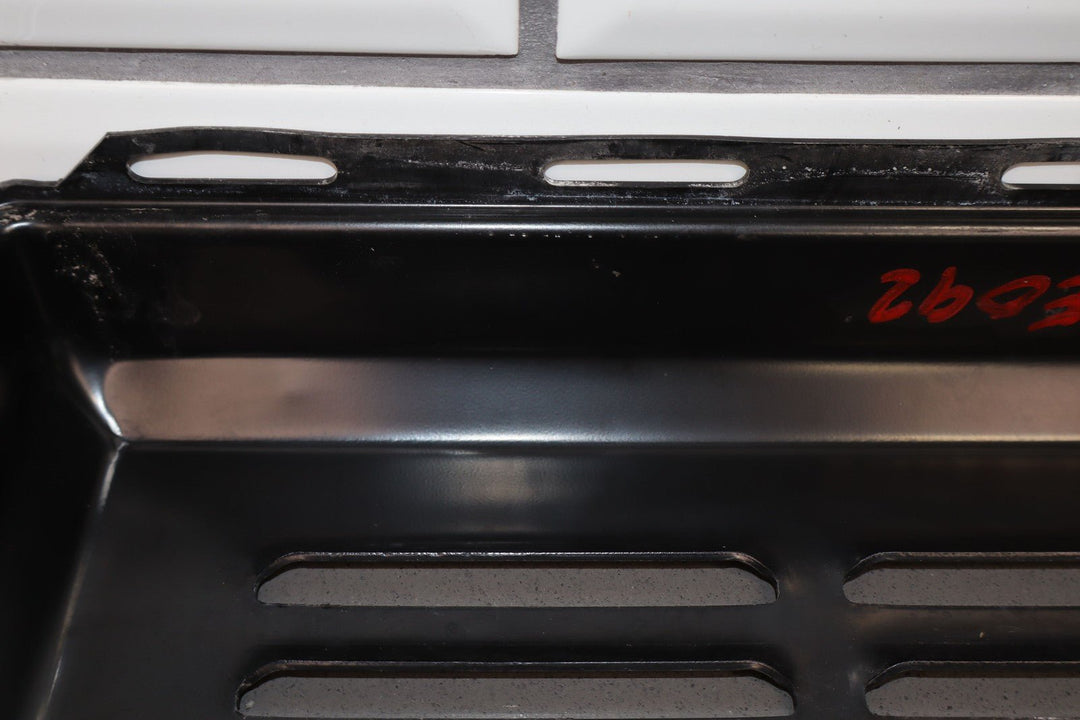 90 - 96 C4 Corvette 5.7L Air Cleaner Intake Tube - Lid - Tie Downs ONLY *See Photo