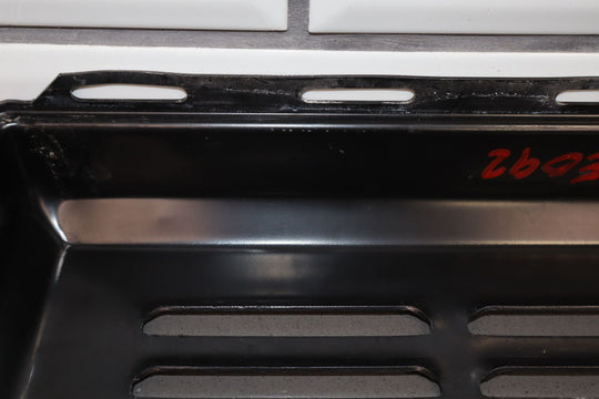 90 - 96 C4 Corvette 5.7L Air Cleaner Intake Tube - Lid - Tie Downs ONLY *See Photo