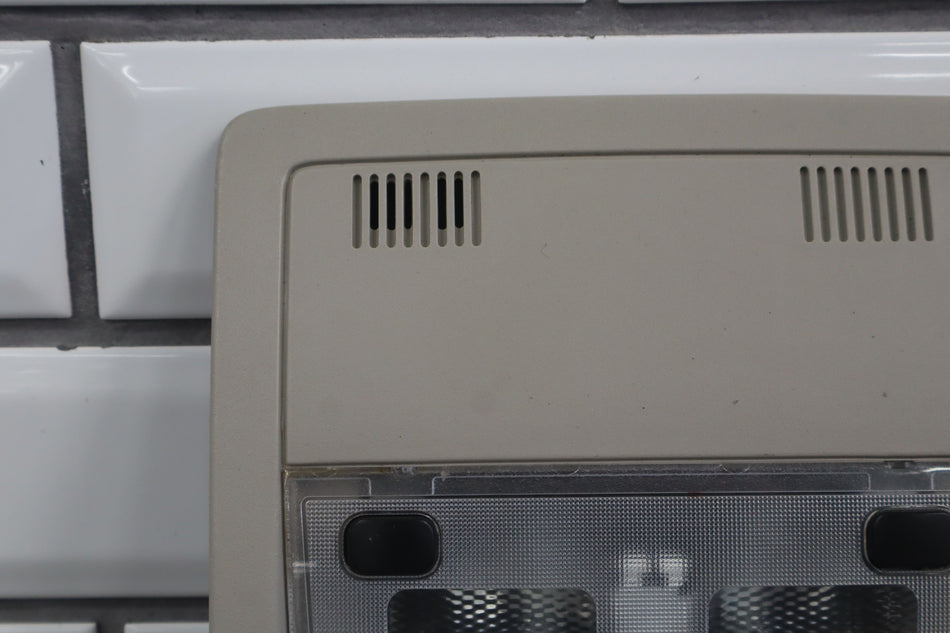 2014 GMC Yukon XL 1500- Front Console