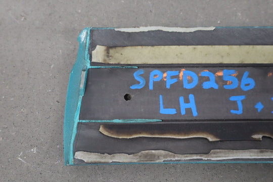 91 - 93 Ford Mustang Left Driver Fender Molding (Between Front Wheel & Door)