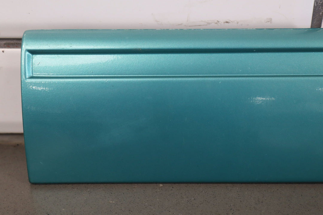 91 - 93 Ford Mustang Left Driver Front Fender Molding (Between Wheel & Bumper)