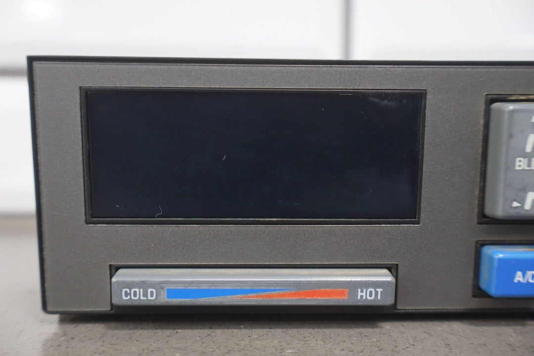 91 - 94 Chevy C/K Truck GMT400 Digital Climate Control OEM 16188335