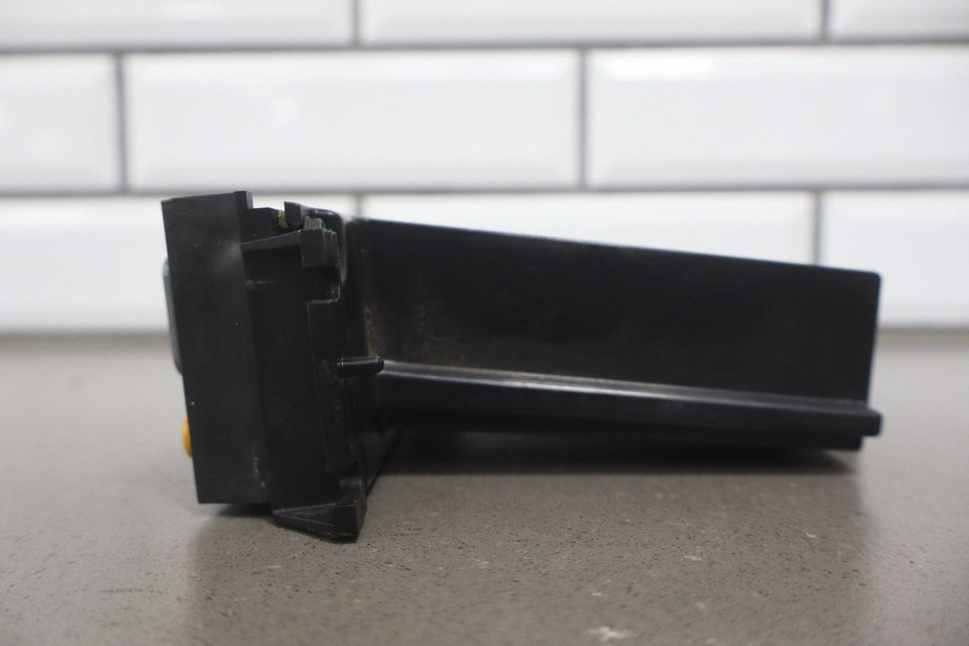 91 - 94 Chevy C/K Truck GMT400 Digital Climate Control OEM 16188335