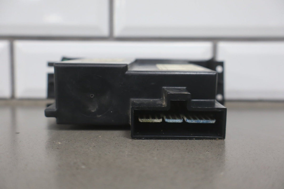 91 - 94 Chevy C/K Truck GMT400 Digital Climate Control OEM 16188335