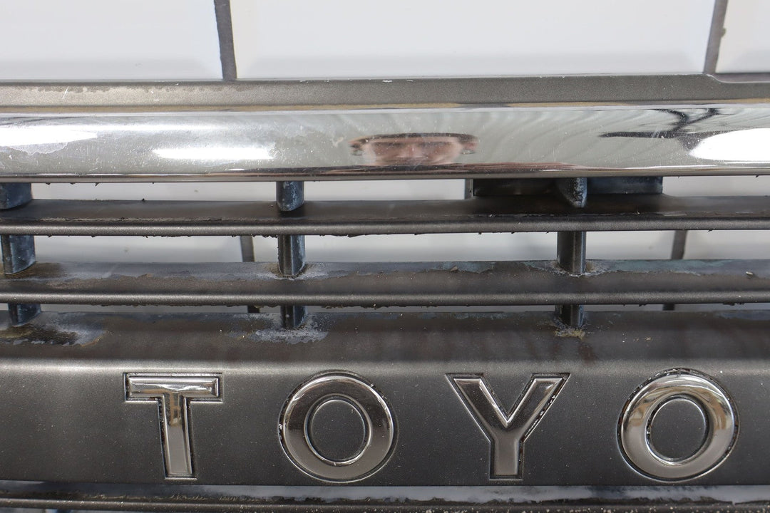 91 - 94 Toyota Land Cruiser Upper Grille *Peeling/Weathered See ALL Photos*