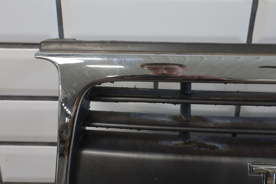 91 - 94 Toyota Land Cruiser Upper Grille *Peeling/Weathered See ALL Photos*