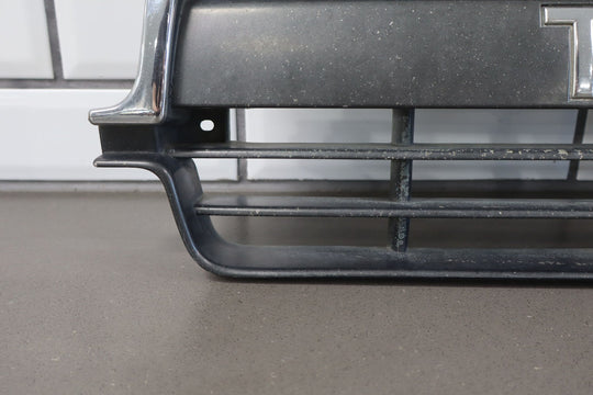 91 - 94 Toyota Land Cruiser Upper Grille Weathered See ALL Photos