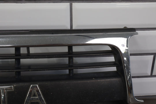 91 - 94 Toyota Land Cruiser Upper Grille Weathered See ALL Photos