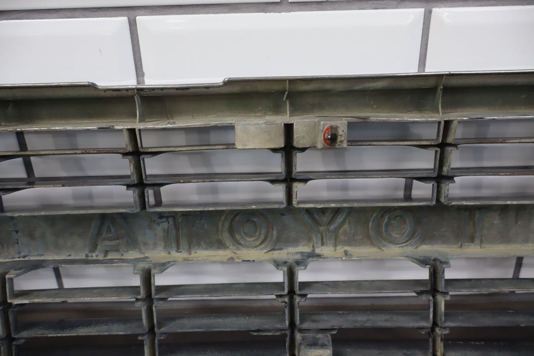 91 - 94 Toyota Land Cruiser Upper Grille Weathered See ALL Photos