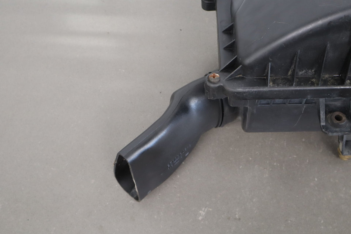 91-95 Pontiac Grand Prix (W) 3.4 LQ1 Air Cleaner Complete MAF