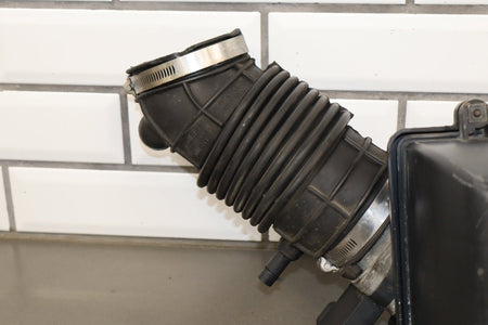 91-95 Pontiac Grand Prix (W) 3.4 LQ1 Air Cleaner Complete MAF