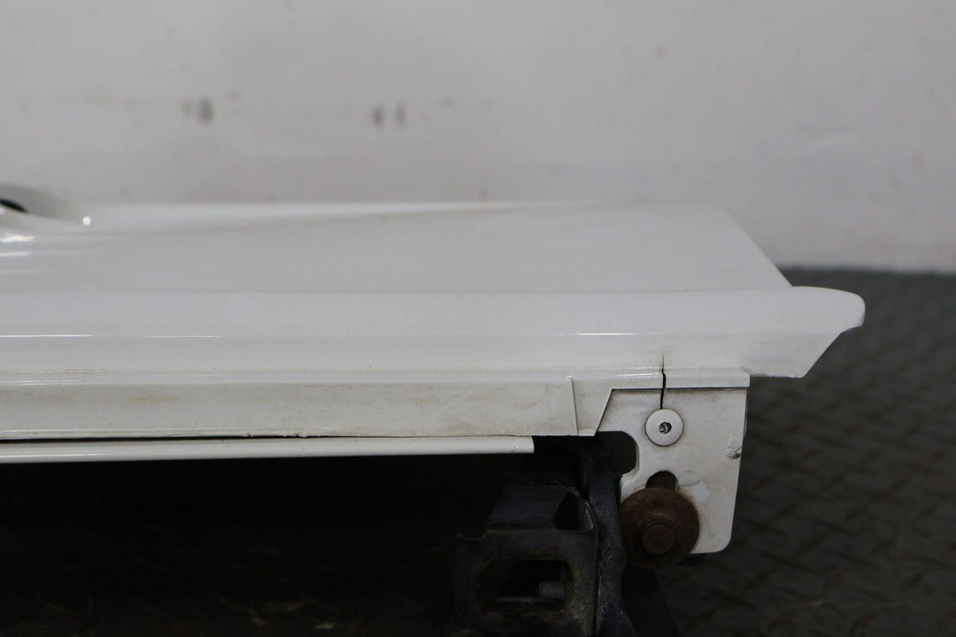 91 - 96 Chevy C4 Corvette Right Passenger Fender (Arctic White 10U)